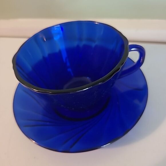 Duralex Cup and Saucer #2 - Picture 1 of 5
